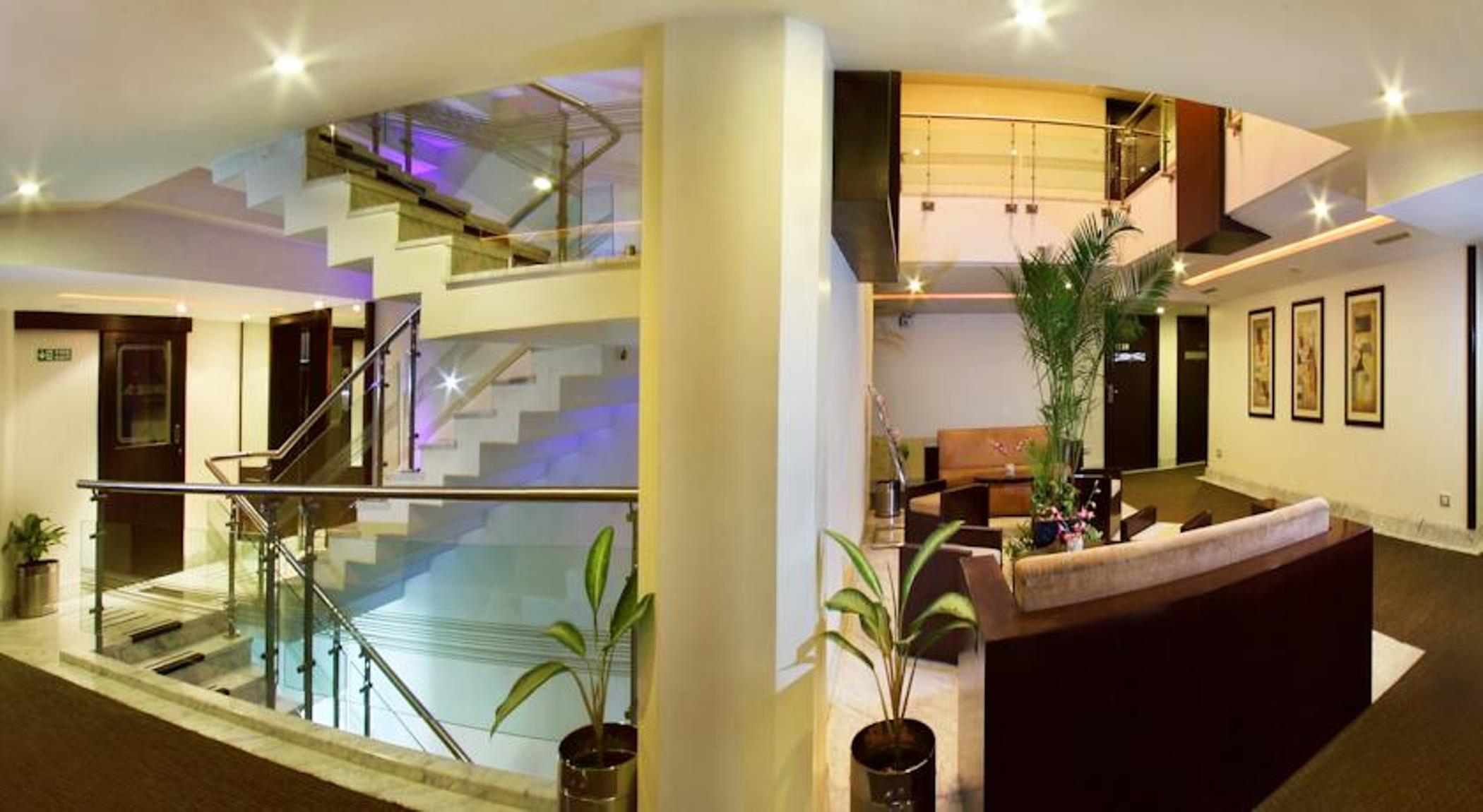 The President Hotel Bangalore Eksteriør billede