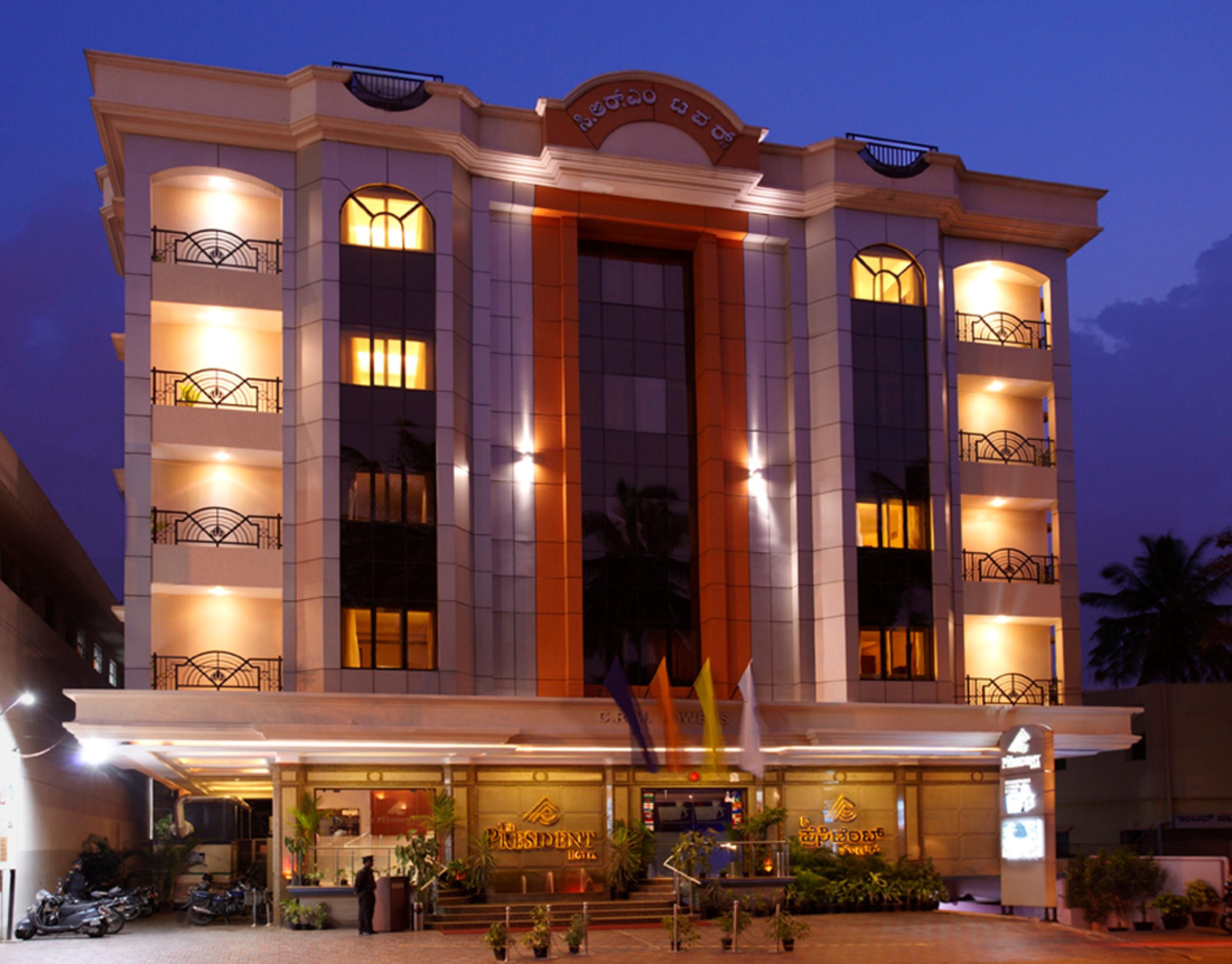 The President Hotel Bangalore Eksteriør billede